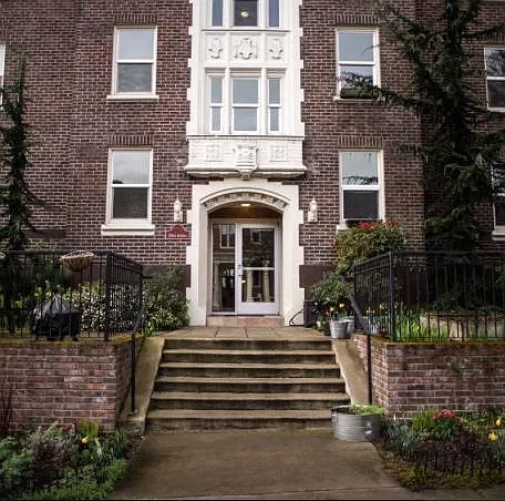 1 bed, 750 sqft, $1,750 — Photo 3