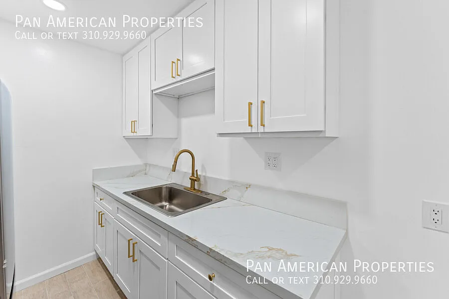 2 bed, 780 sqft, $2,495 — Photo 2