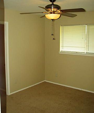 5th image of 7457 Brentcove Cir