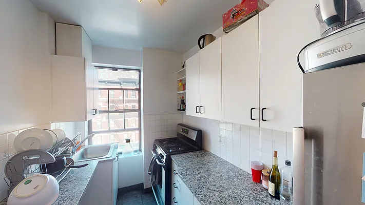 Rented by Emor Management Inc. | media 30