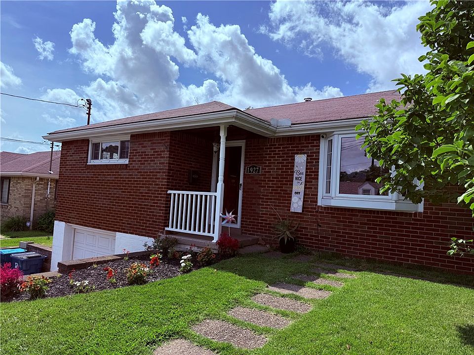 1927 Outlook Dr, Verona, PA 15147 | MLS #1713678 | Zillow