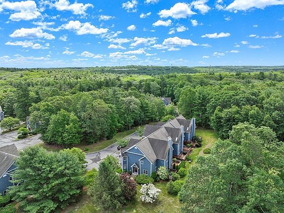 2nd image of 31 Forest Ln