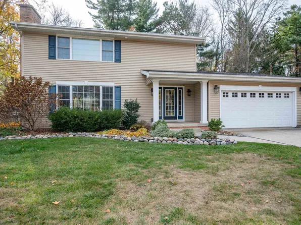 1319 Dilloway Dr, Midland, MI 48640