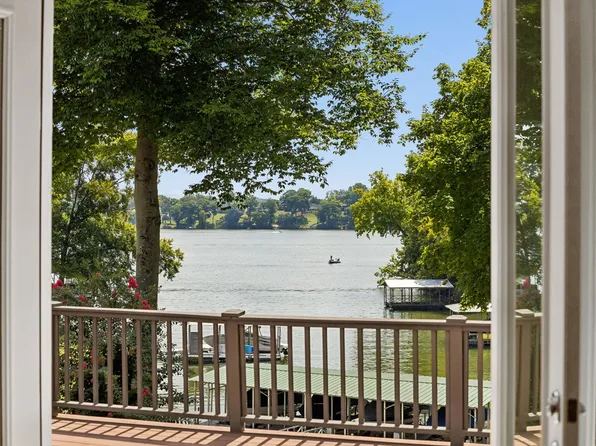 107 Liberty Cv, Hendersonville, TN 37075