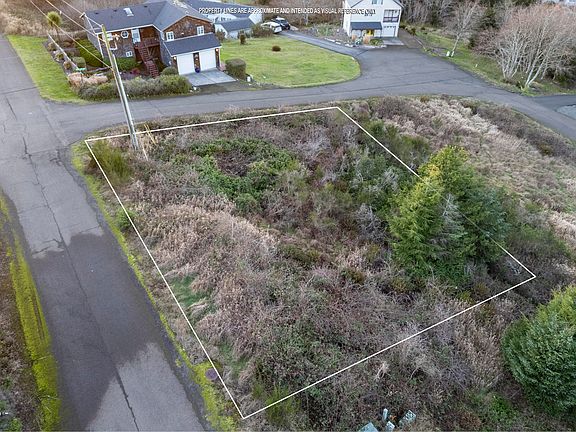 4th image of Tl 1404 Riverview Dr