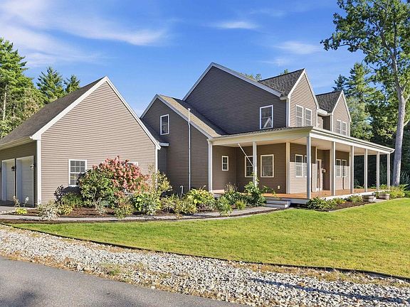 3rd image of 106 Wellington Lane