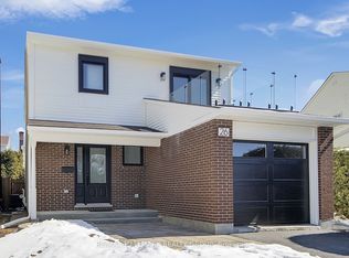 26 Raftus Sq, Ottawa, ON K2J 1J3