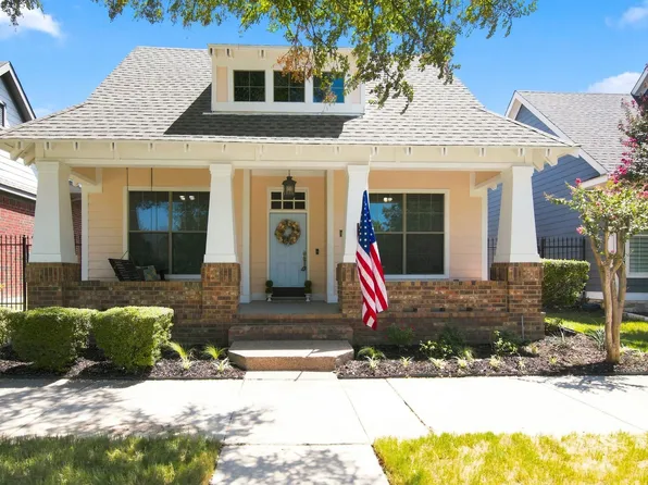 6008 Frost St, North Richland Hills, TX 76180