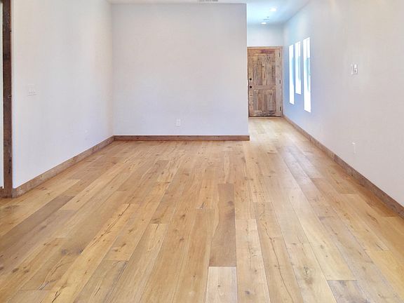 4th image of 3174 Atwater Ave