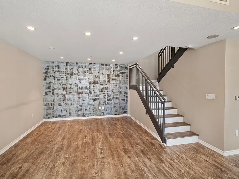 1240 India St #101 — Photo 15