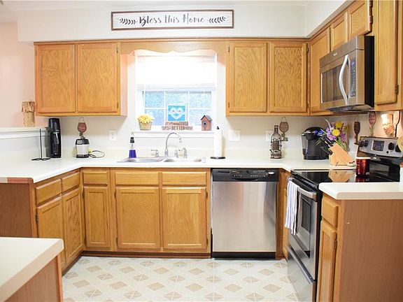 5th image of 807 Brandsby Ct