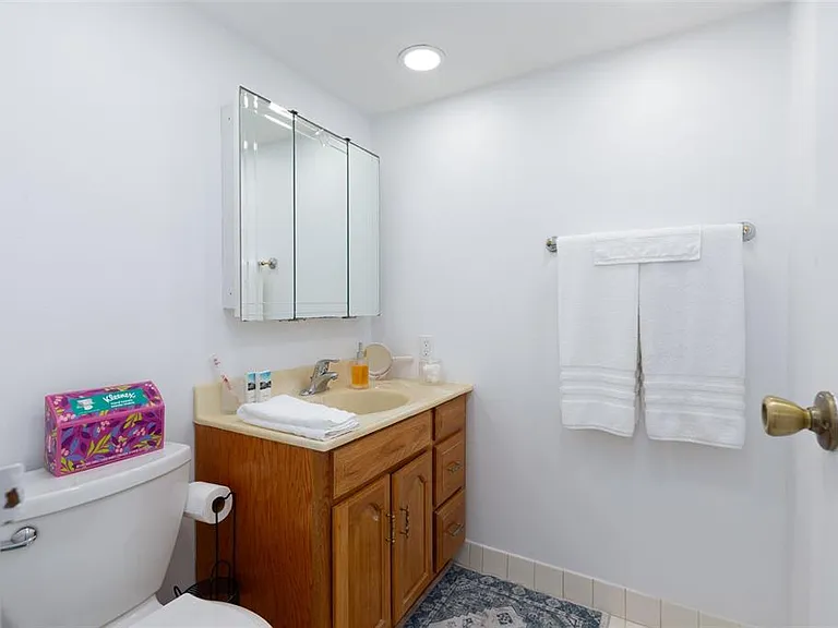 11000 Gulf Blvd #1002 — Photo 27