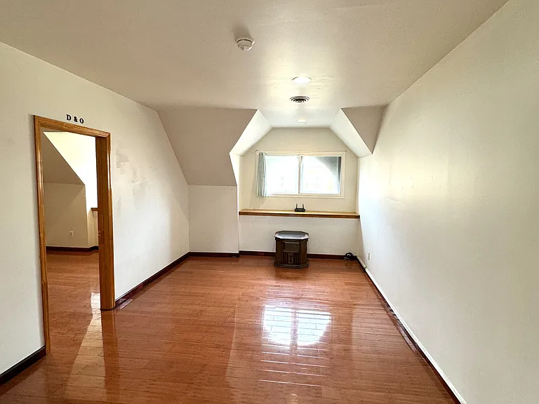 125 Stratford Ave #4 — Photo 12