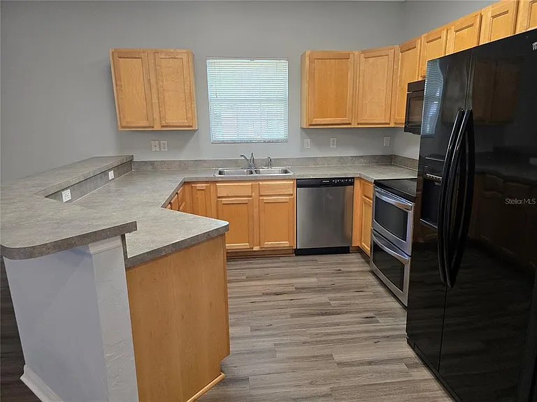 7976 NW 48th Way — Photo 5