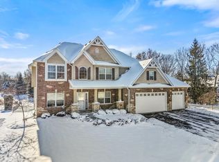 1072 Spring St, Yorkville, IL 60560