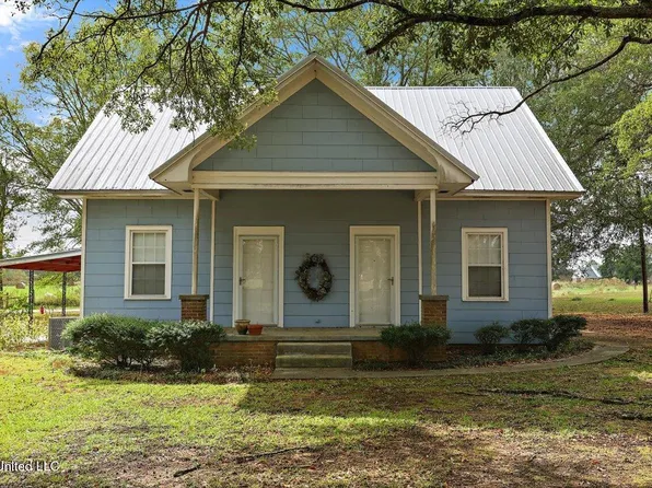 137 E Hembree Rd, Crystal Springs, MS 39059