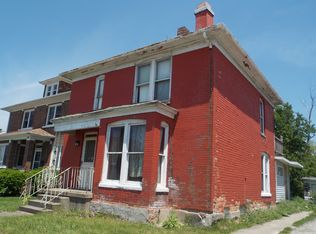 131 Center St, Hobart, IN 46342