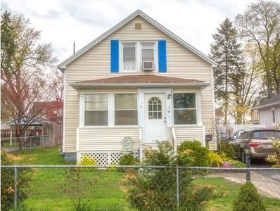 39 Roanoke Ave, West Springfield, MA, 01089