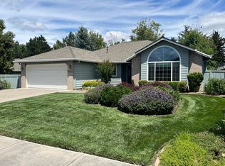 3543 Alderwood Dr, Medford, OR 97504