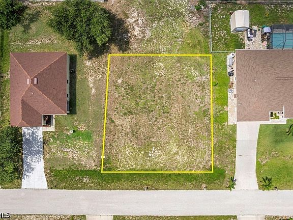 2nd image of 2021 NW 4th St