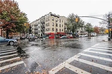 Sold by Avenue Sotheby's International Realty