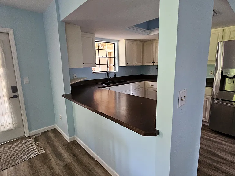 Kitchen Bar