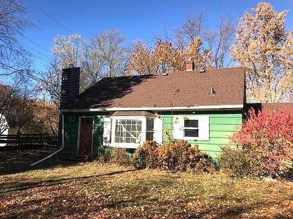 2nd image of 151 Kale St