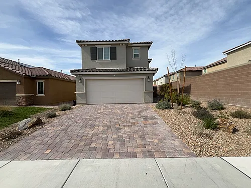 7023 Wildhorse Creek St Photo 1