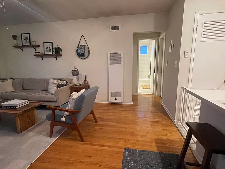 243 Bicknell Ave #C — Photo 9