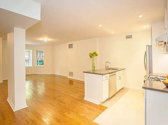 Rented by Townsley & Gay, LLC | media 13