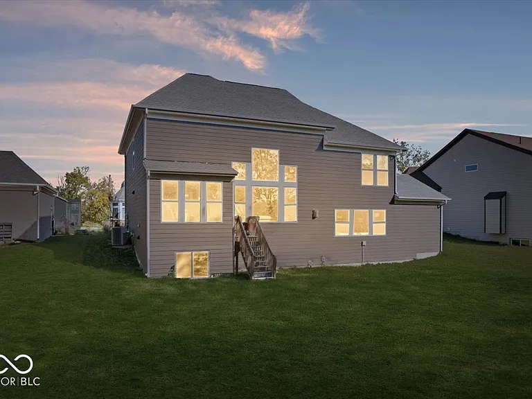 6037 Shallow Creek Ln — Photo 29
