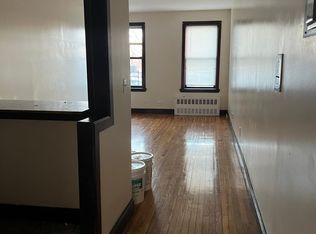 348 Soundview Ave APT 1, Bronx, NY 10473