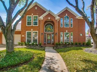 6618 Alicant Dr, Sugar Land, TX 77479