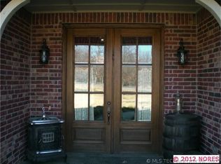 14296 E Oak Dr, Claremore, OK 74019