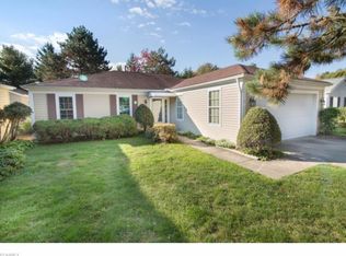 17669 Drake Rd, Strongsville, OH 44136