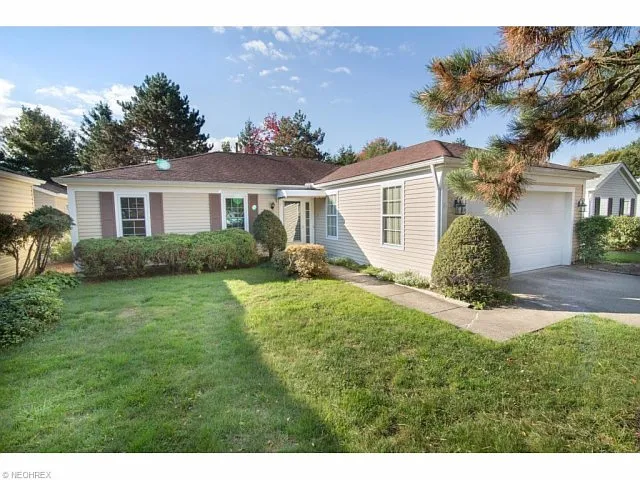 17669 Drake Rd photo 1