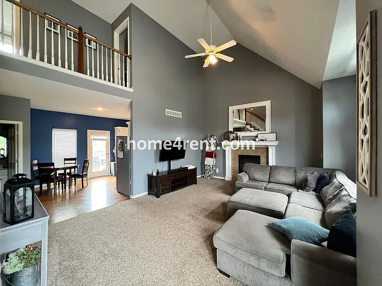 12573 S Race St — Photo 4