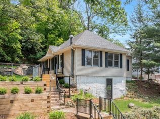 358 Lakeview Ave, Ringwood, NJ 07456