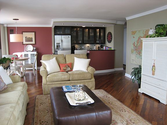 4th image of 2650 N Lakeview Ave APT 2702