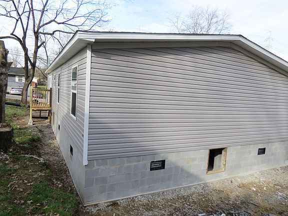 5th image of 4220 Ivy Ave
