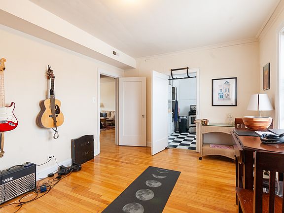 3rd image of 4747 N Damen Ave APT 3B