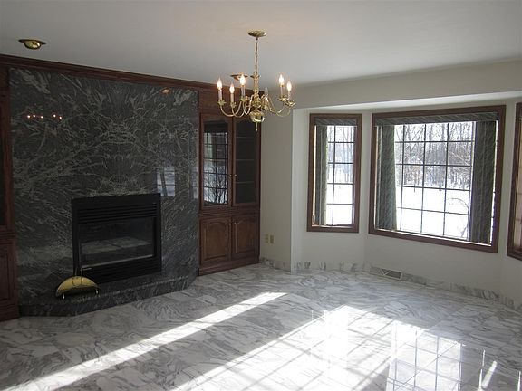 3rd image of 2 Kensington Pl