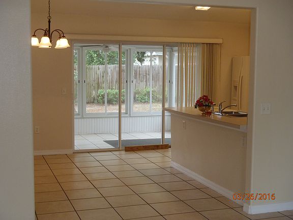 3rd image of 3845 Bayshore Cir