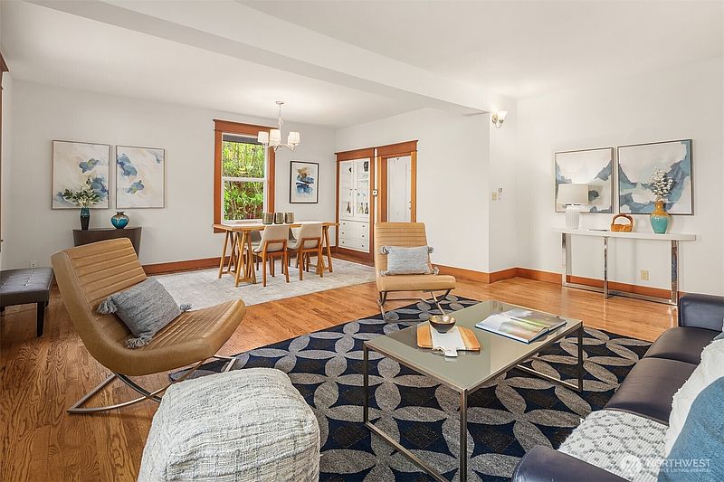 5th image of 6827 28th Avenue NE