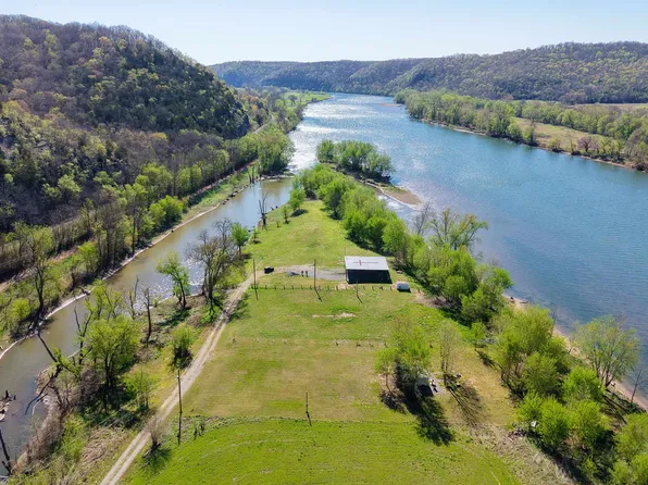 930 White River Run, Guion, AR 72540