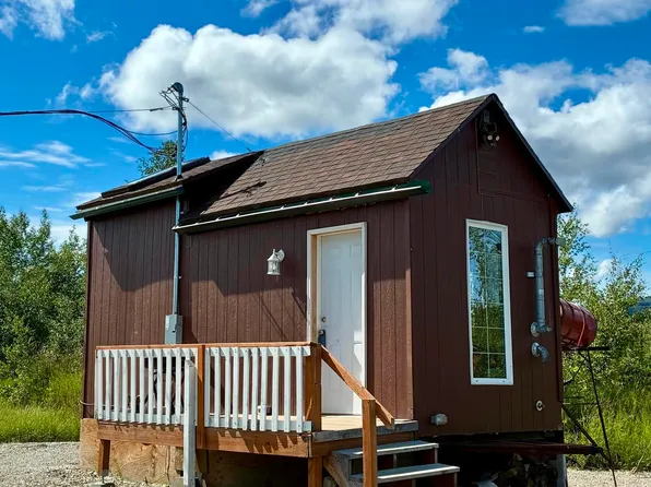 1038 Horned Owl Ln, Fairbanks, AK 99709