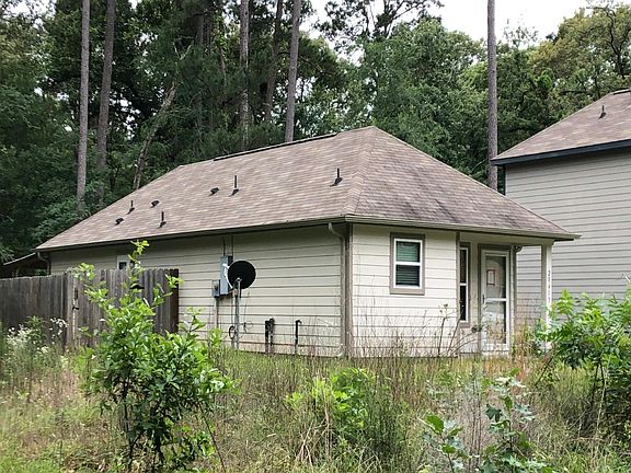 3rd image of 28617 Rantoul Ct
