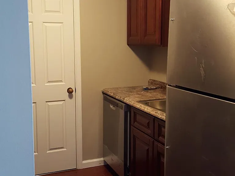 3556 Shenandoah Ave #106 — Photo 3