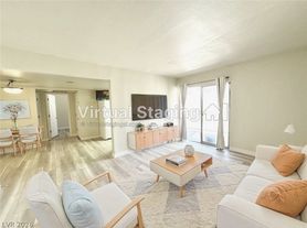 5314 River Glen Dr, Las Vegas, NV