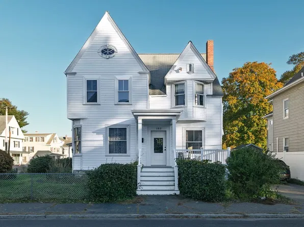 103 School St, Taunton, MA 02780